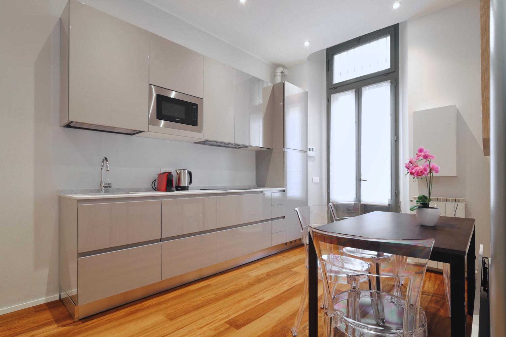 Apartamento Joivy Modern Flat Near Duomo Di Milano Exterior foto